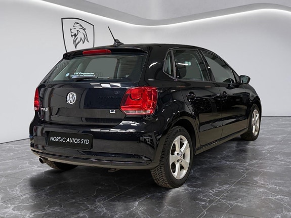 Volkswagen Polo 5 of 5
