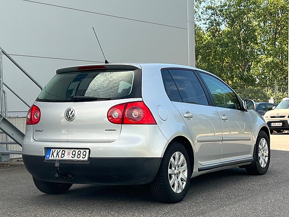 Volkswagen Golf V 3 of 19