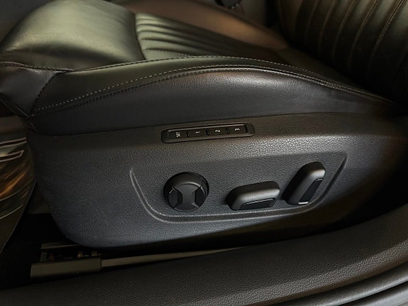 Skoda Superb 18 of 27