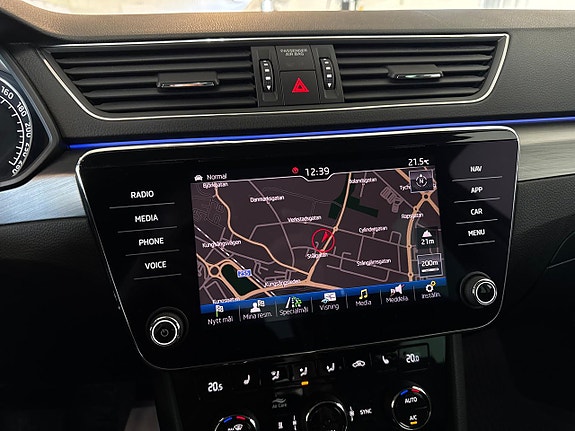 Skoda Superb 20 of 27