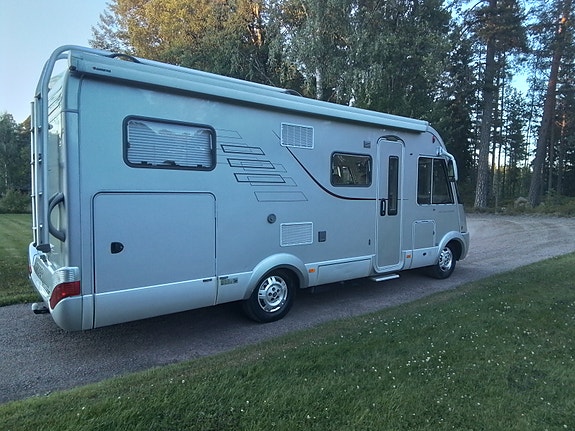 Hymer B 614 sl 4 of 10