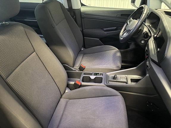 Volkswagen Caddy Maxi 9 of 18