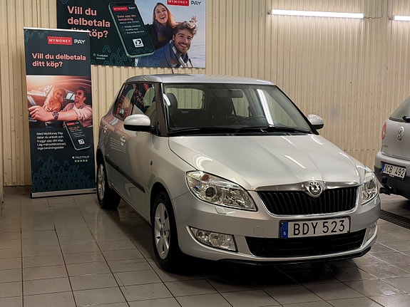 Skoda Fabia 2 of 5