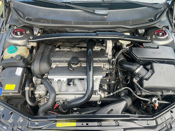 Volvo S60 5 of 5