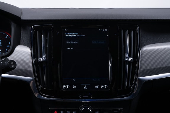 Volvo V90 Cross Country 27 of 27