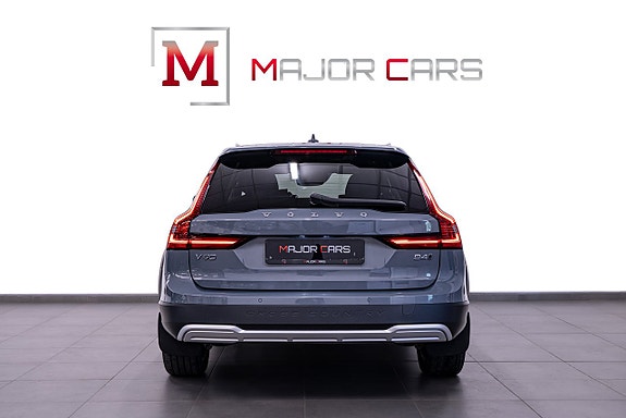 Volvo V90 Cross Country 5 of 5