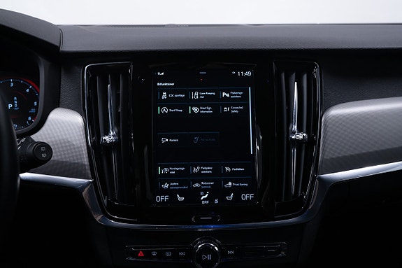 Volvo V90 Cross Country 24 of 27