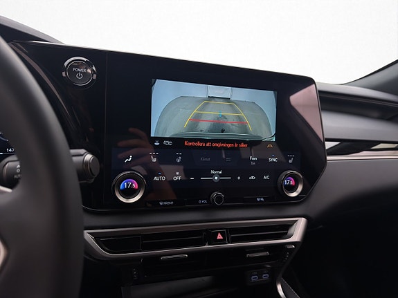 Lexus RX450h+ 23 of 30