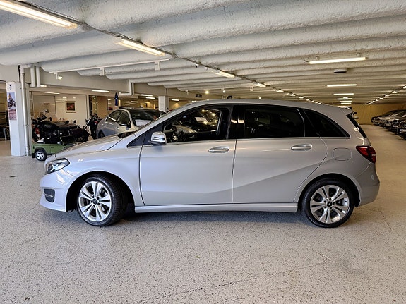 Mercedes-Benz B180 d 5 of 21