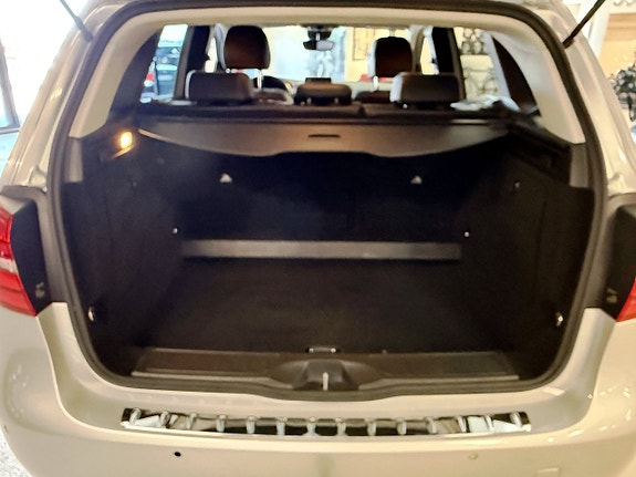 Mercedes-Benz B180 d 20 of 21