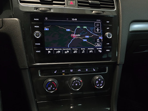 Volkswagen Golf I 19 of 22