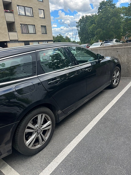 Volvo V90 3 of 6