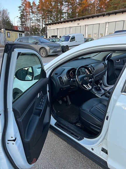 Kia Sportage 7 of 8