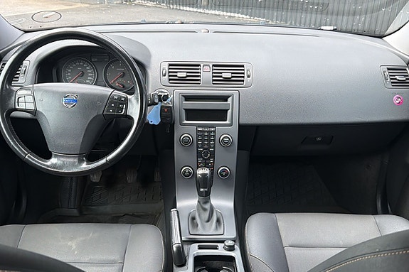 Volvo V50 5 of 5