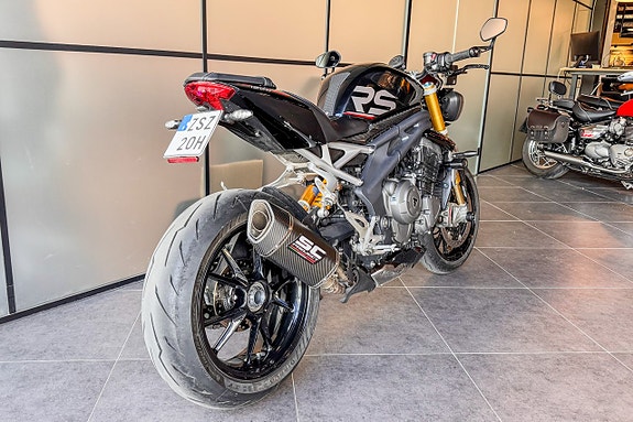 Triumph Speed Triple 1200 RS 4 of 5