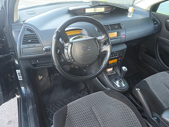 Citroen C4 7 of 15