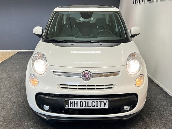 Fiat 500L 2 of 5