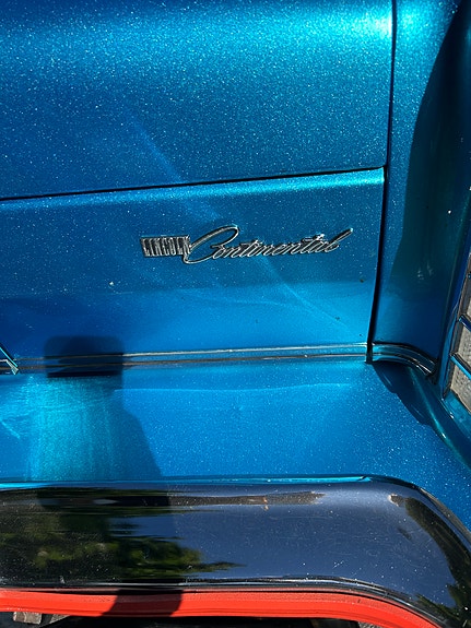Lincoln Continental 5 of 5
