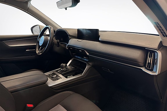 Mazda CX-60 9 of 17