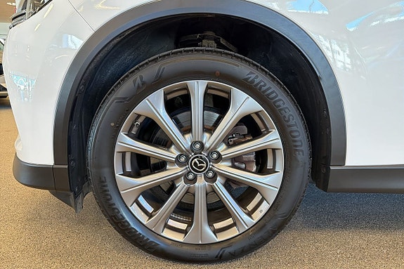 Mazda CX-60 11 of 17