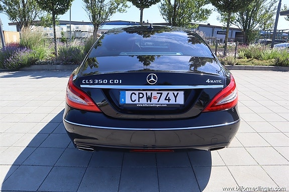 Mercedes-Benz CLS350 10 of 23