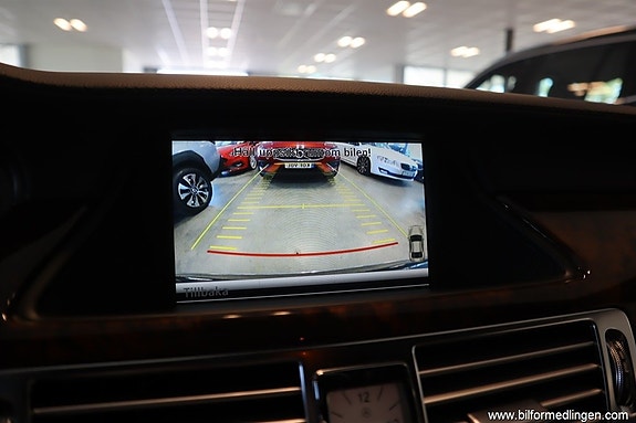 Mercedes-Benz CLS350 15 of 23