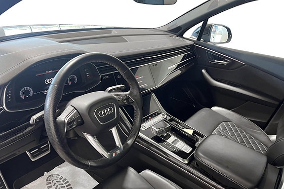 Audi Q7 7 of 11