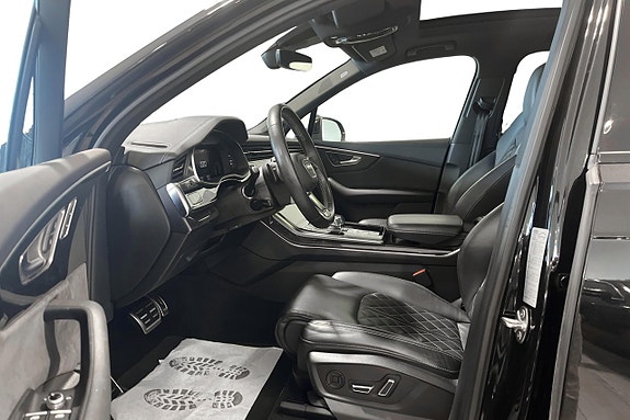Audi Q7 11 of 11
