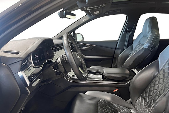 Audi Q7 6 of 11