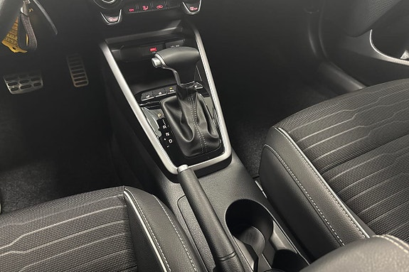 Kia Stonic 12 of 18