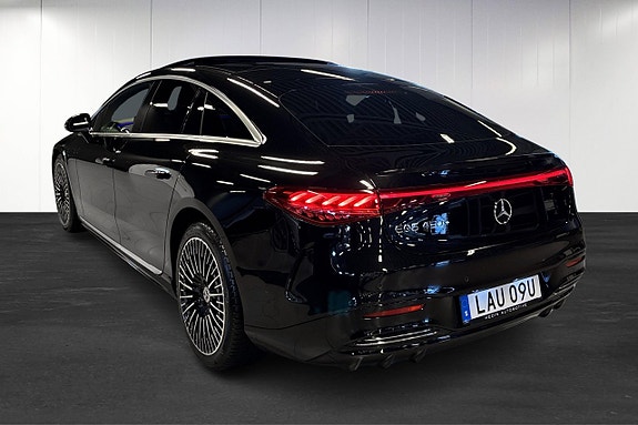 Mercedes-Benz EQS450 4 of 5
