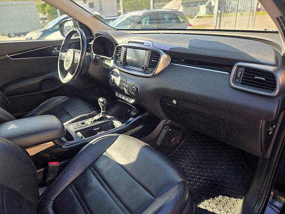Kia Sorento 5 of 5