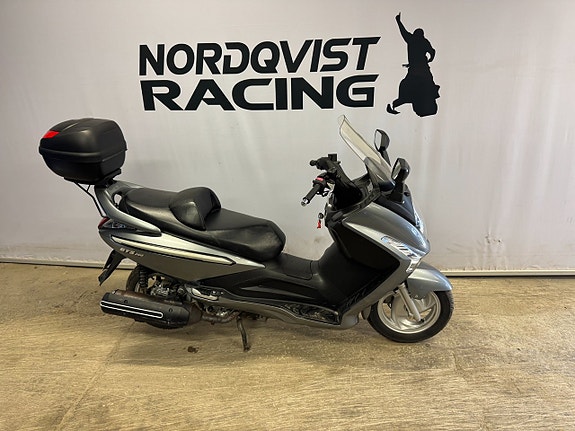 SYM GTS 250