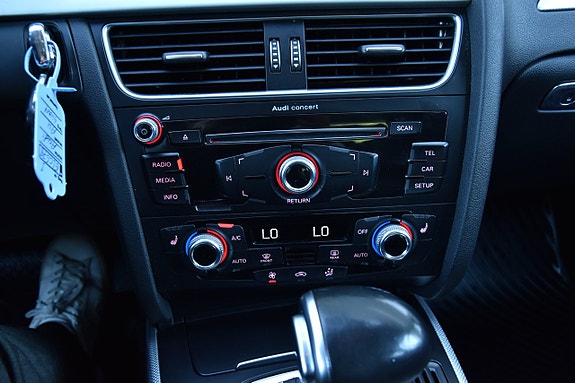 Audi A4 allroad 17 of 22