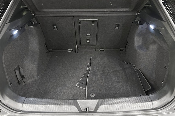 Volkswagen ID.4 GTX 21 of 24