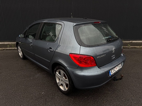 Peugeot 307 3 of 10