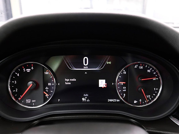 Opel Insignia 28 of 30