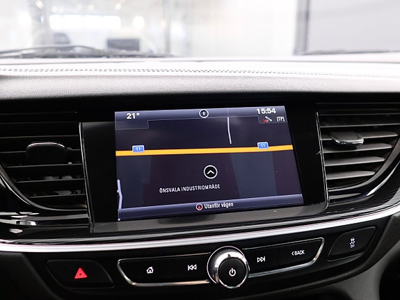 Opel Insignia 18 of 30