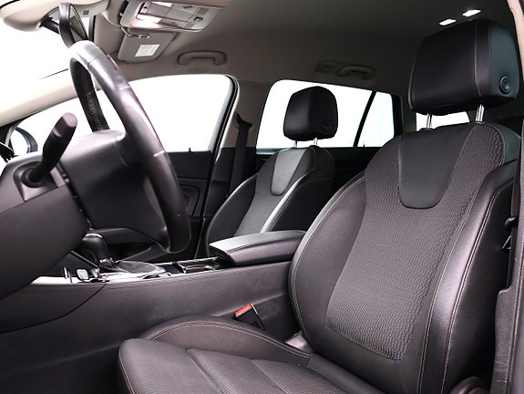 Opel Insignia 15 of 30