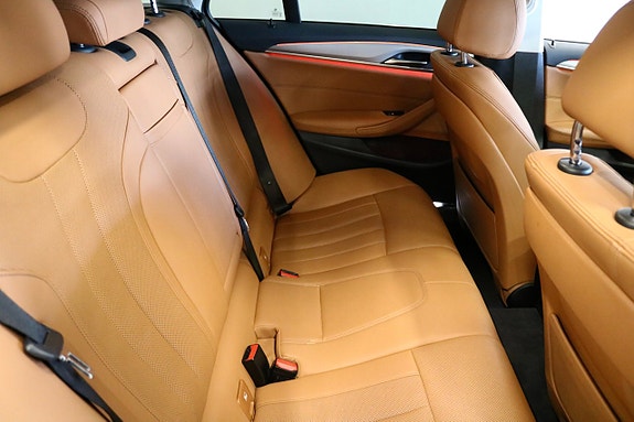 BMW 530e 9 of 30