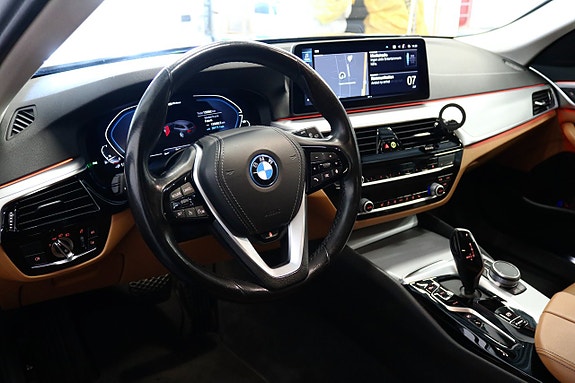 BMW 530e 11 of 30