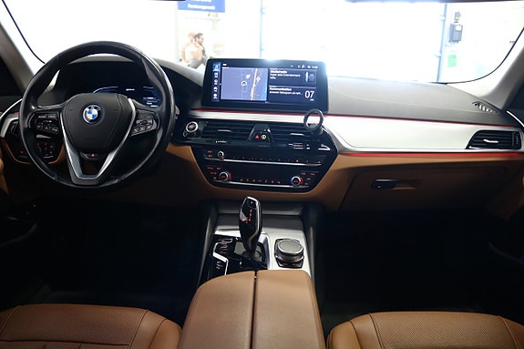 BMW 530e 10 of 30