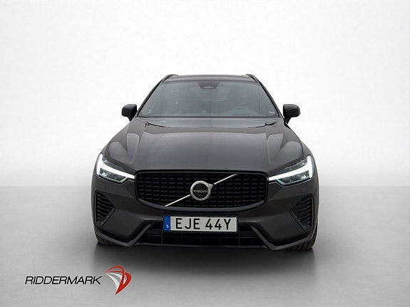 Volvo XC60 2 of 30