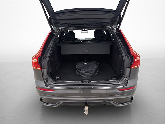 Volvo XC60 21 of 30