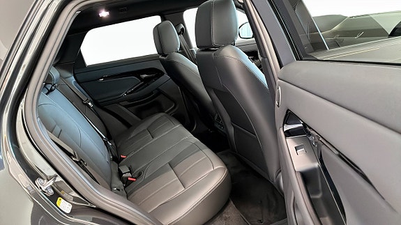 Land Rover Range Rover Evoque 5 of 16