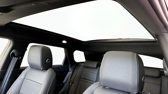 Land Rover Range Rover Evoque 12 of 16
