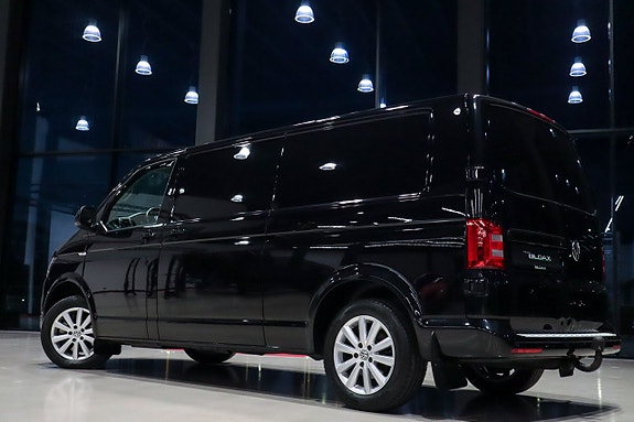 Volkswagen Transporter 4 of 5