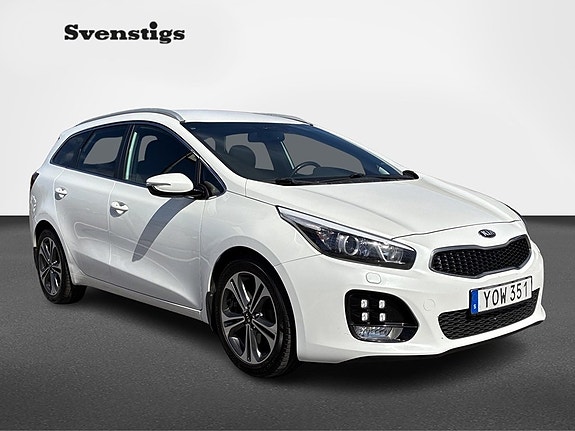 Kia Ceed 2 of 5