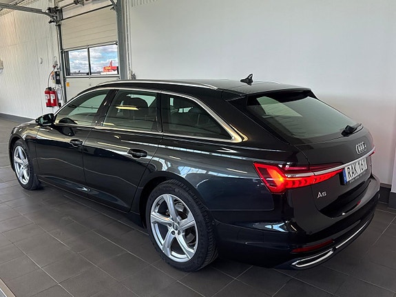 Audi A6 2 of 25