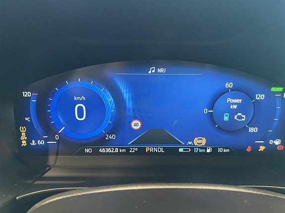 Ford Kuga 10 of 10